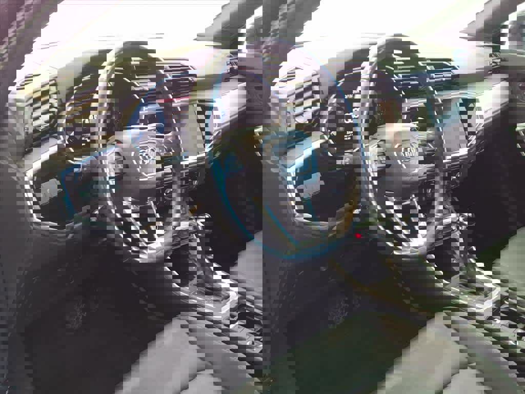 Used 2021 Audi Q3 2.0T Premium w/ Convenience Package image 9