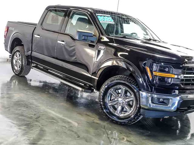 Used 2025 Ford F150 XLT w/ Equipment Group 301A Standard AWD/4WD image 5