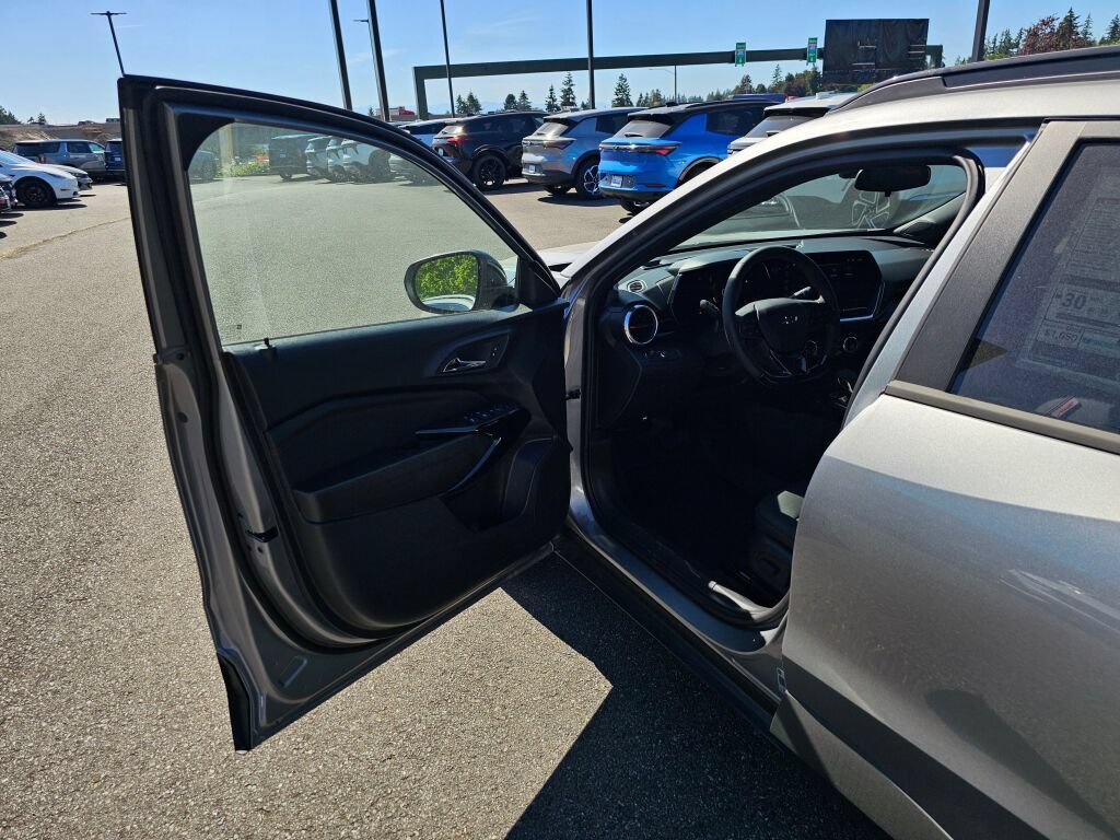 New 2026 Chevrolet Trax RS w/ Driver Confidence Package FWD image 19