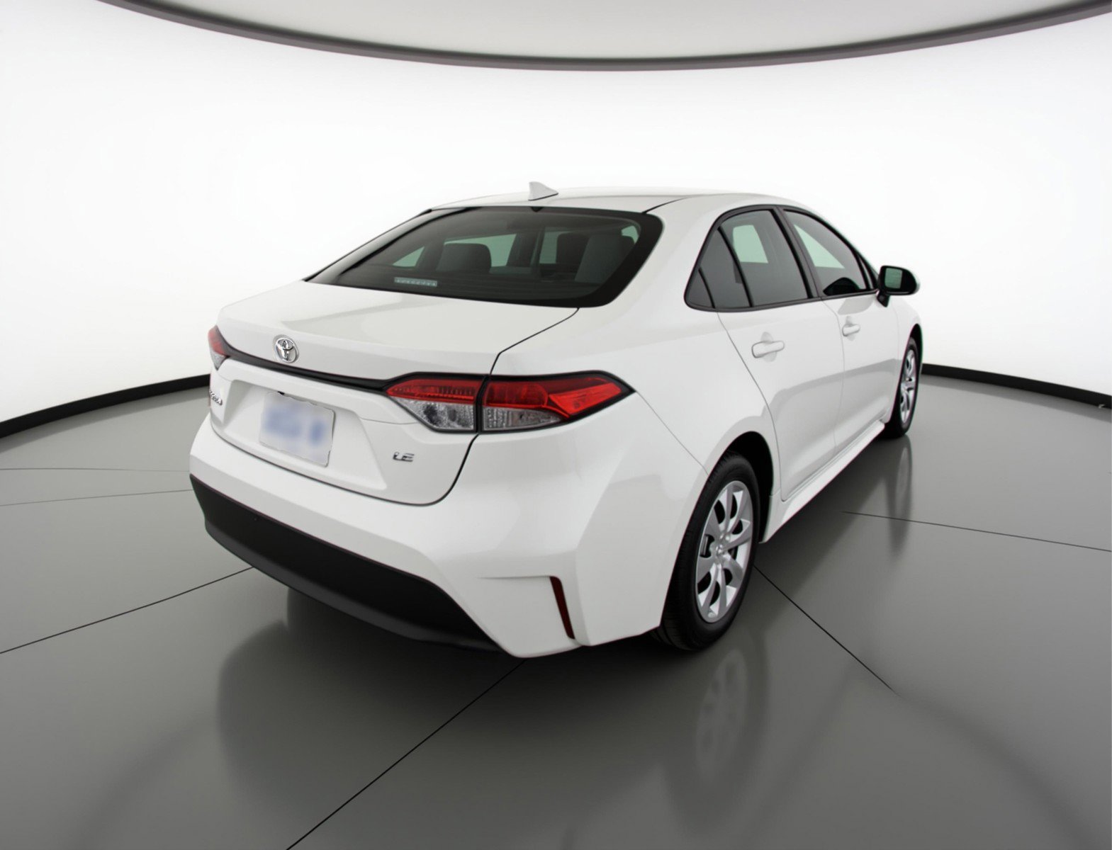 Used 2025 Toyota Corolla LE image 9