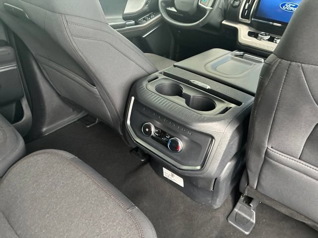 Used 2025 Ford Expedition Active RWD image 56