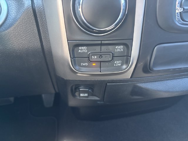 Used 2018 RAM 1500 Big Horn AWD/4WD image 17