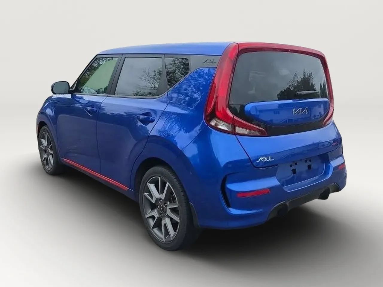 Used 2022 Kia Soul GT-Line FWD image 6