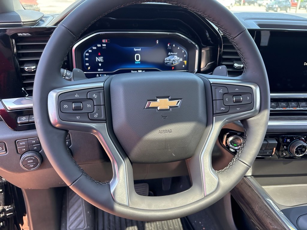 New 2025 Chevrolet Silverado 1500 LTZ w/ Technology Package image 20