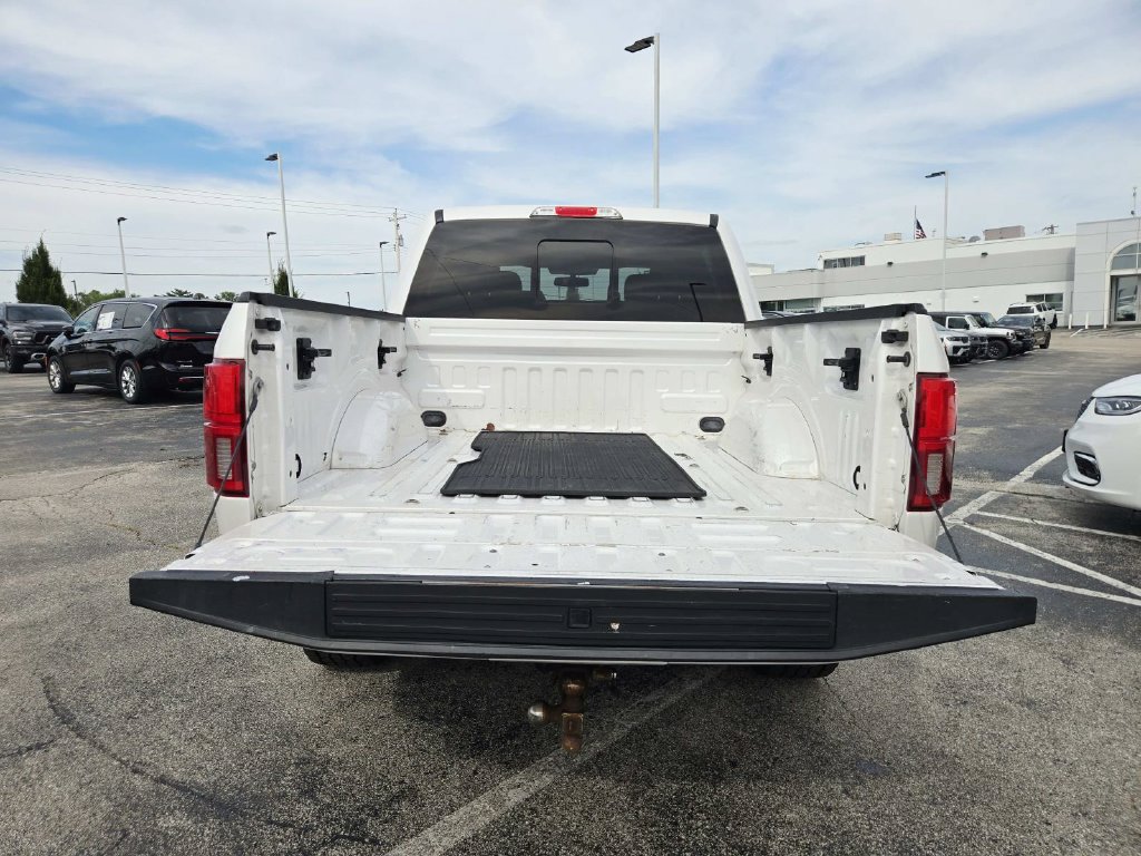 Used 2019 Ford F150 Lariat w/ Equipment Group 502A Luxury AWD/4WD image 14