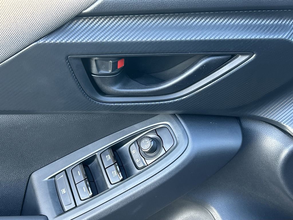 Certified 2025 Subaru Crosstrek 2.0i Premium w/ Popular Package #4 image 18