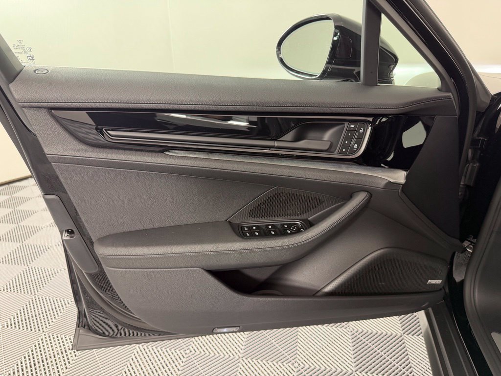 New 2026 Porsche Panamera RWD image 16