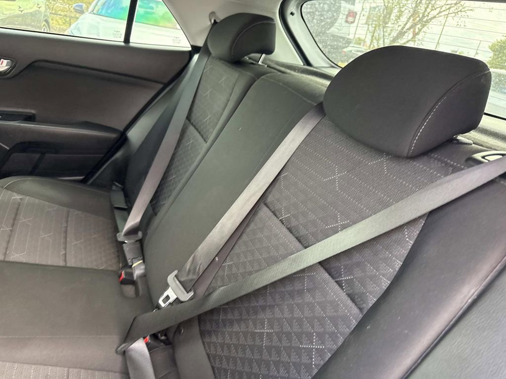 Used 2022 Kia Rio S image 14