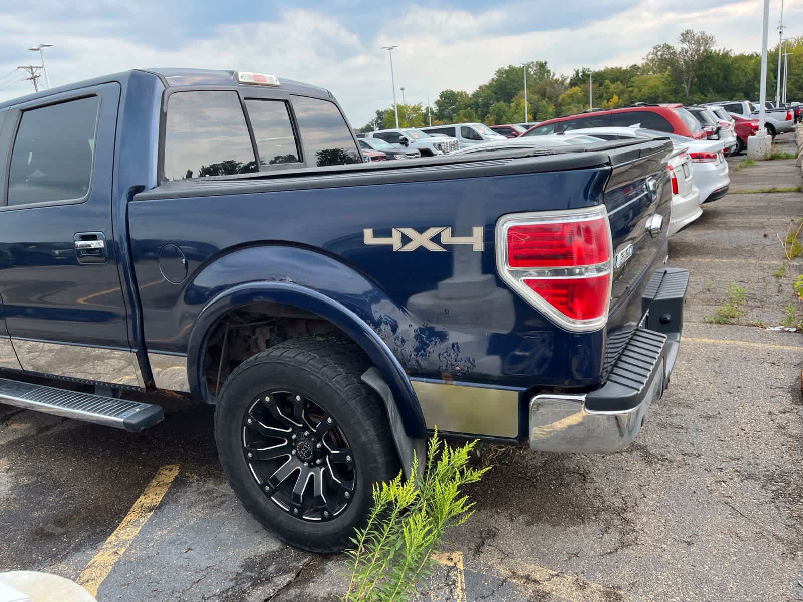 Used 2013 Ford F150 Lariat w/ Mid Equipment Group AWD/4WD image 11