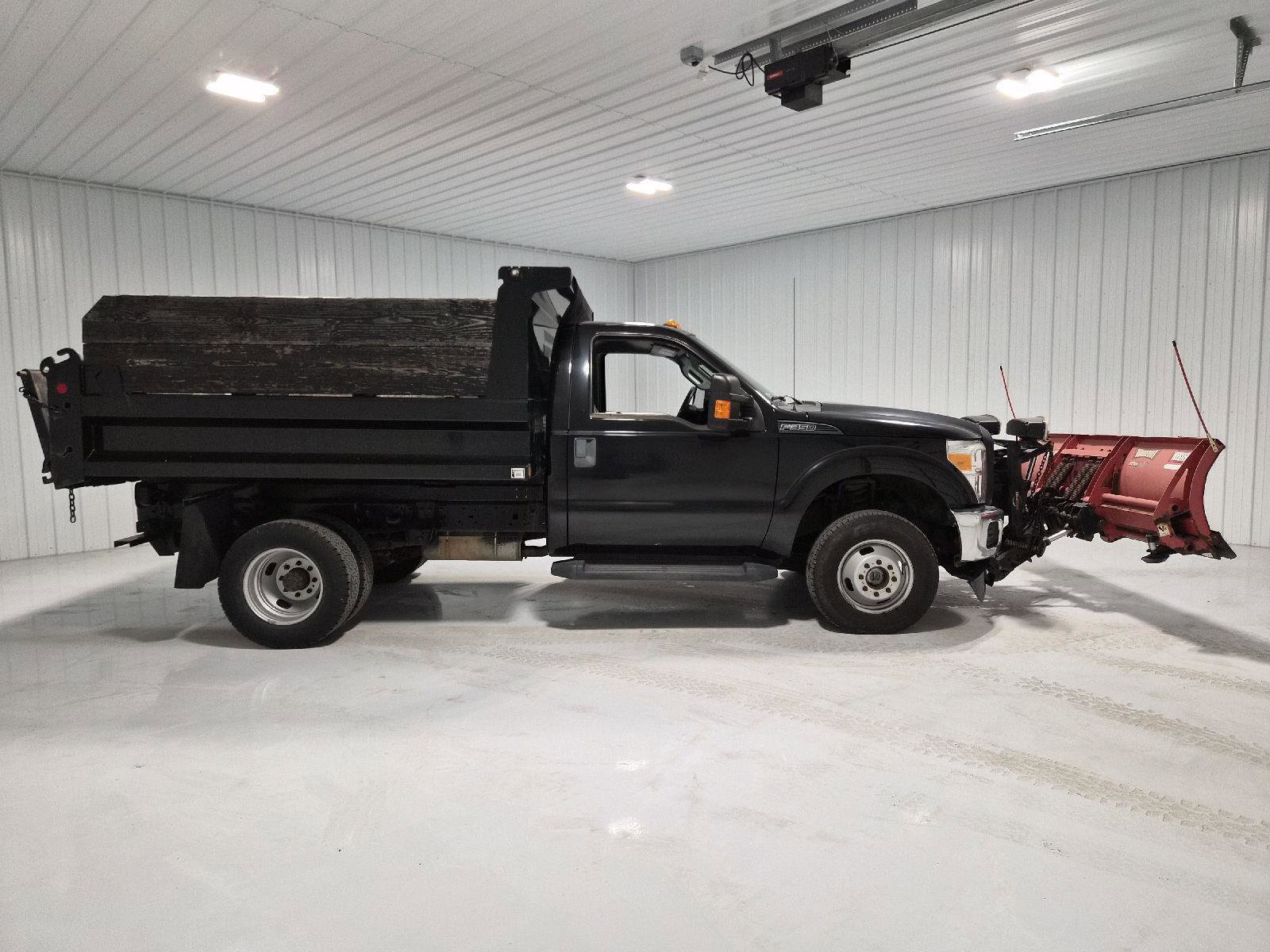 Used 2016 Ford F350 XL w/ Power Equipment Group image 4