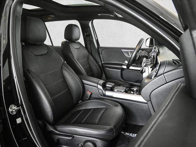 Certified 2022 Mercedes-Benz GLB 250 4MATIC image 23