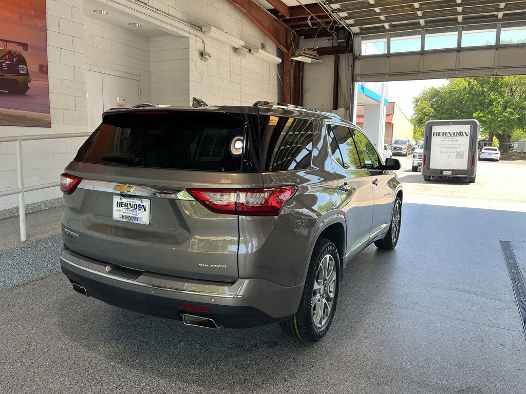 Used 2019 Chevrolet Traverse Premier w/ Driver Confidence II Package image 11