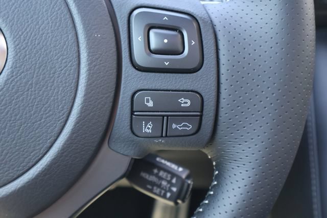 Used 2025 Lexus IS 350 F Sport RWD image 6