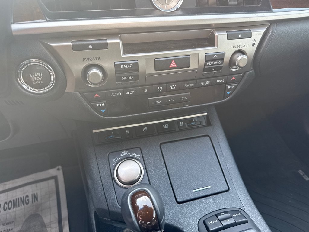 Used 2015 Lexus ES 350 w/ Luxury Package FWD image 15