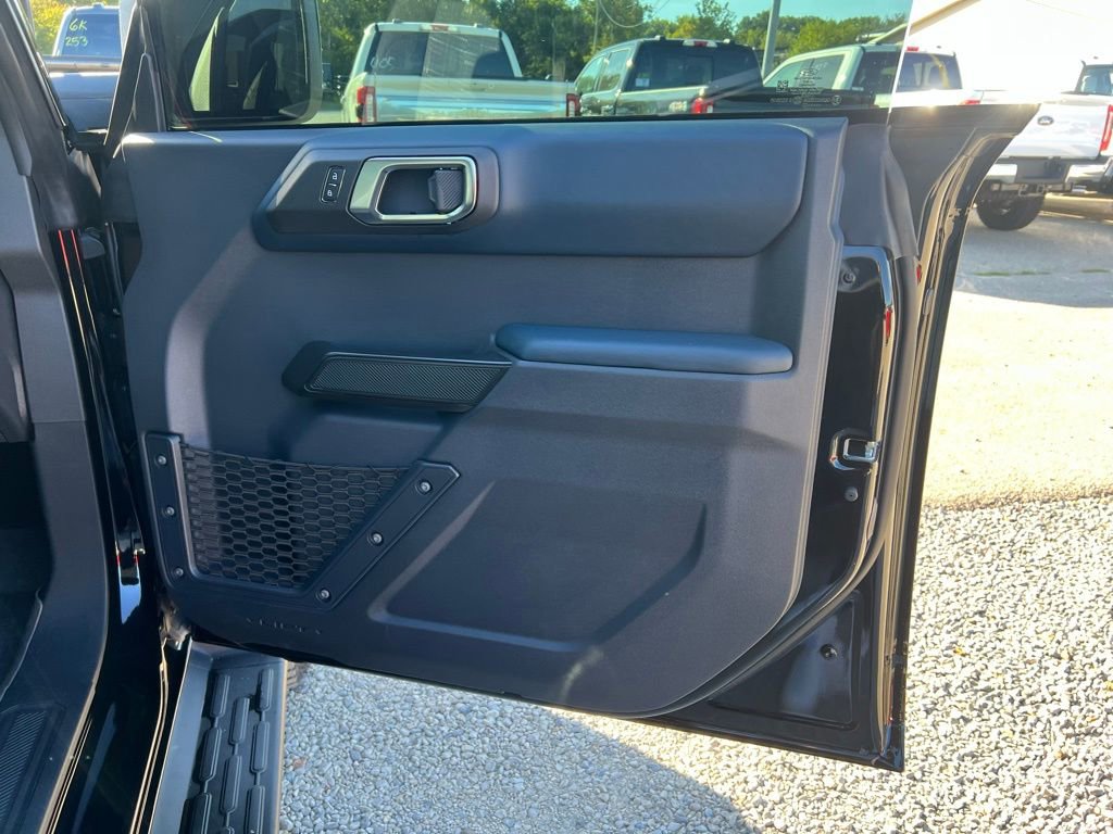 Used 2025 Ford Bronco Heritage Edition image 20