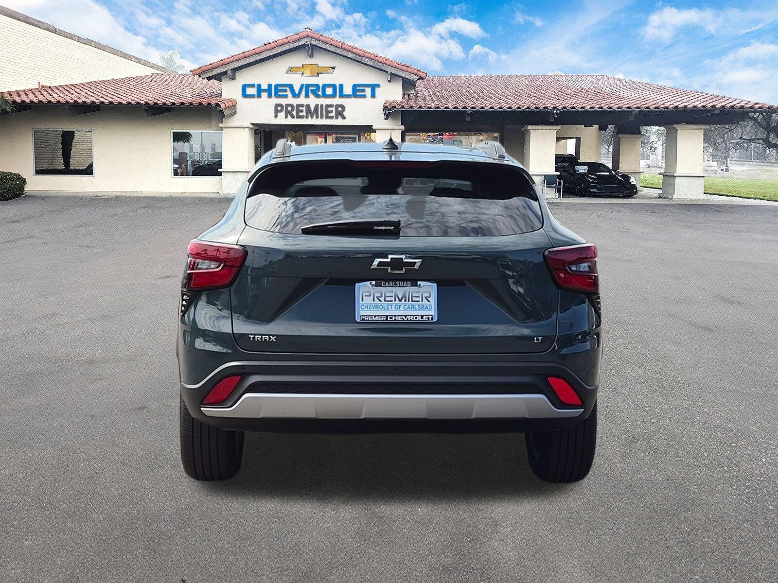 New 2026 Chevrolet Trax LT w/ Driver Confidence Package FWD image 7