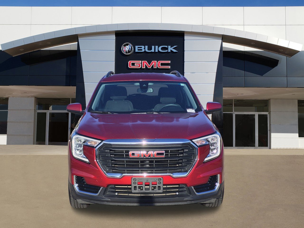 Certified 2022 GMC Terrain SLE w/ Driver Convenience Package FWD image 2