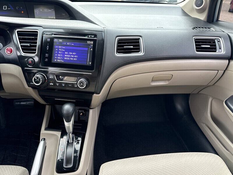 Used 2014 Honda Civic Hybrid Sedan image 26