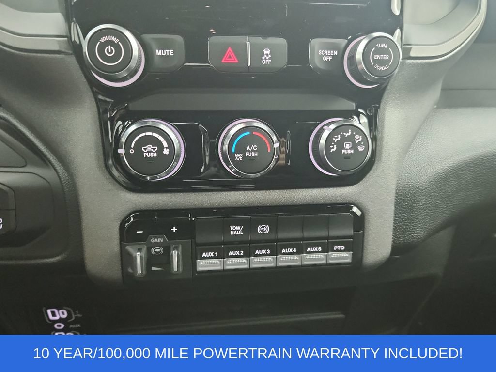 New 2026 RAM 5500 Tradesman w/ Chrome Appearance Group AWD/4WD image 17