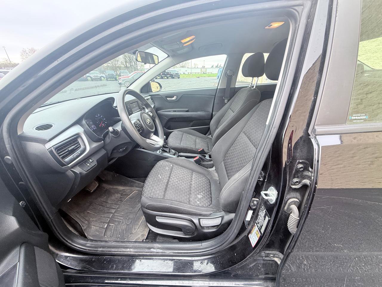 Used 2019 Kia Rio LX image 10