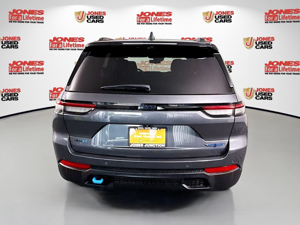 Used 2024 Jeep Grand Cherokee Trailhawk w/ Luxury Tech Group III AWD/4WD image 16