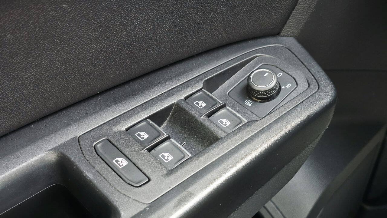 Used 2019 Volkswagen Atlas SE AWD/4WD image 33