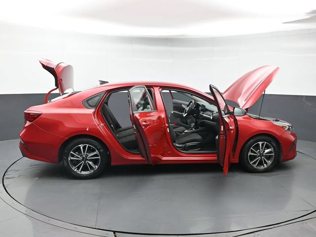 Used 2022 Kia Forte LXS w/ LXS Technology Package FWD image 43