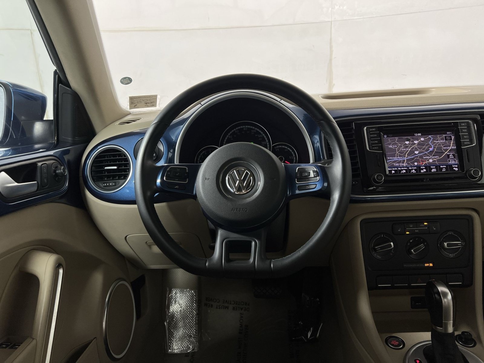Used 2016 Volkswagen Beetle 1.8T SEL FWD image 16
