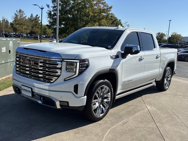 Used 2023 GMC Sierra 1500 Denali w/ Denali Reserve Package AWD/4WD image 11