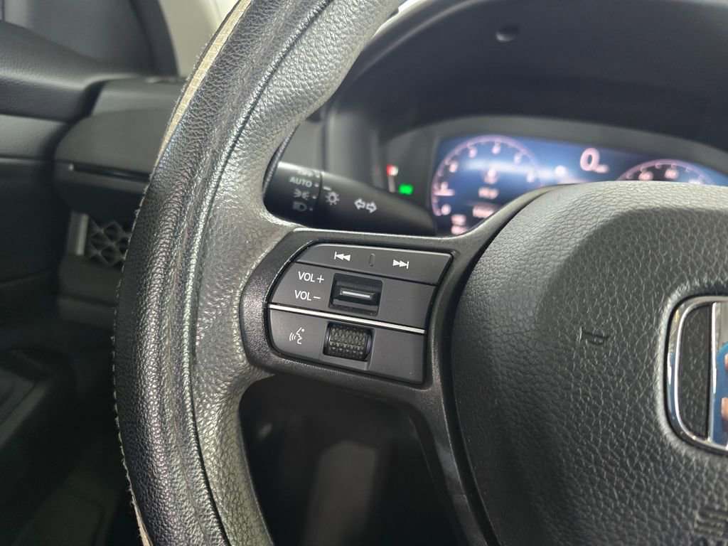 Used 2023 Honda Accord LX image 33