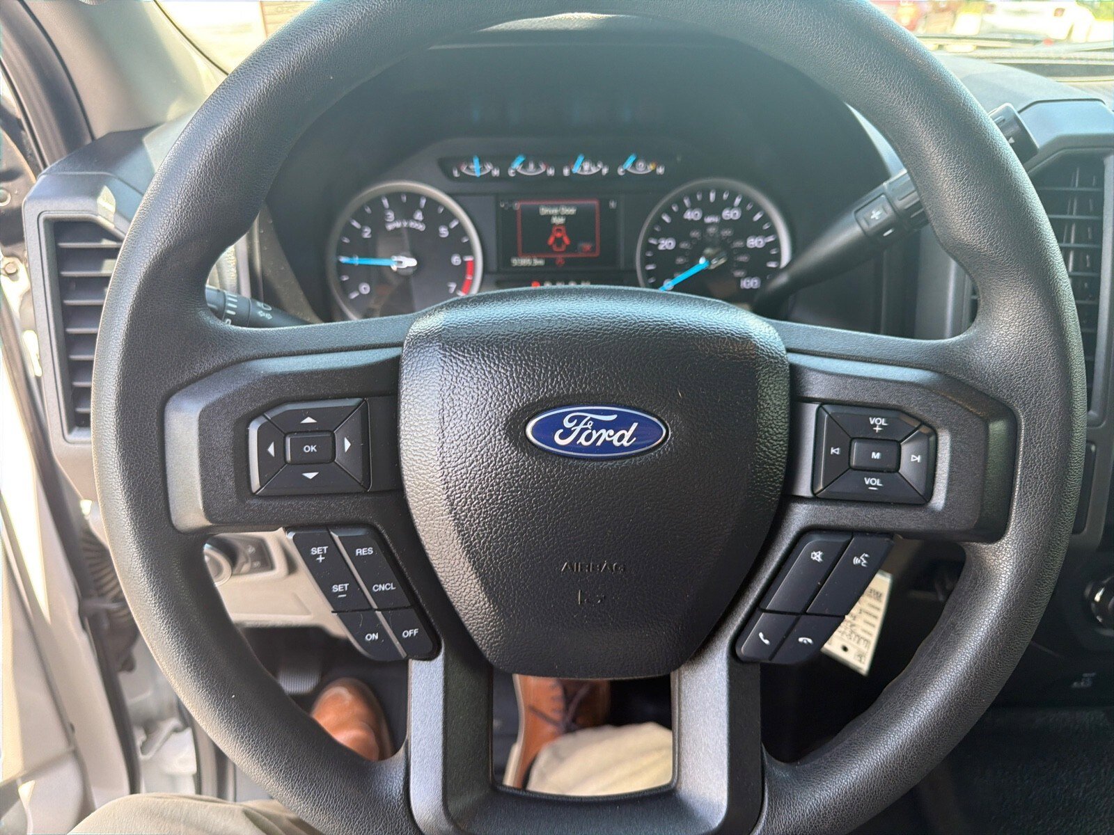 Used 2021 Ford F350 XL w/ Power Equipment Group AWD/4WD image 17