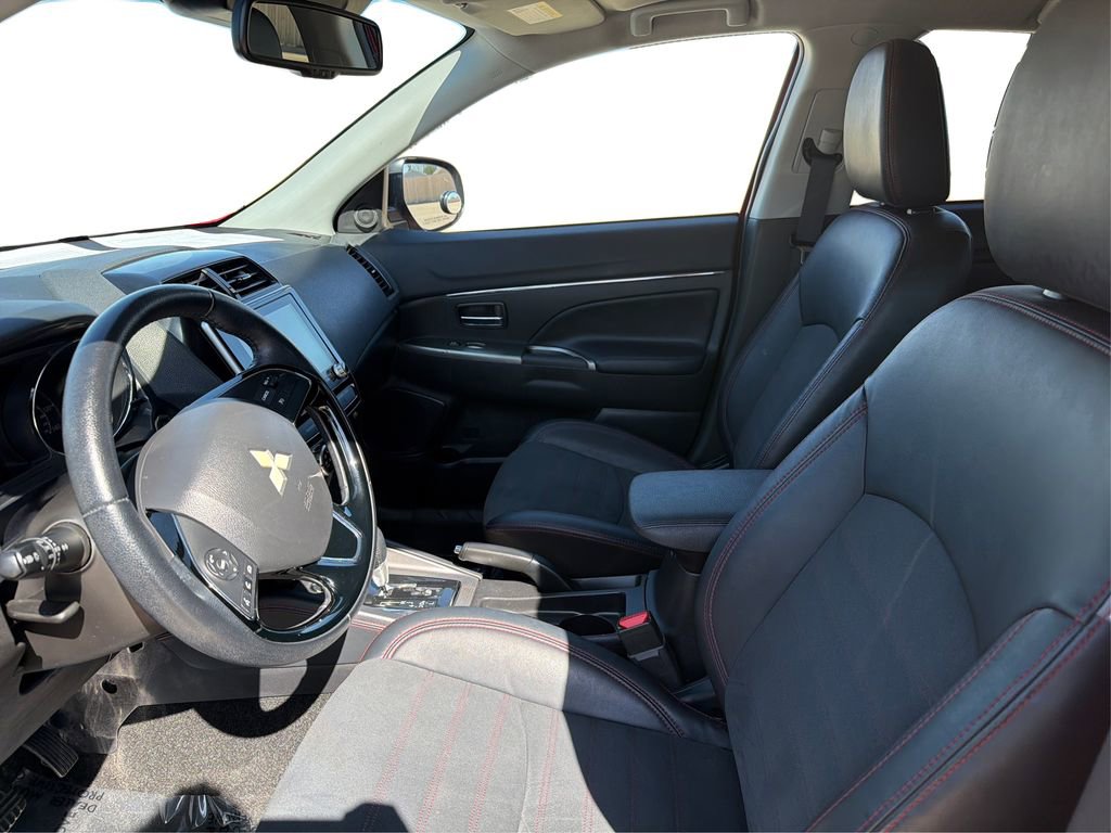 Used 2022 Mitsubishi Outlander Sport SE image 10