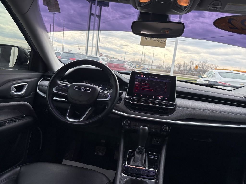 Used 2022 Jeep Compass Latitude w/ Convenience Group image 18