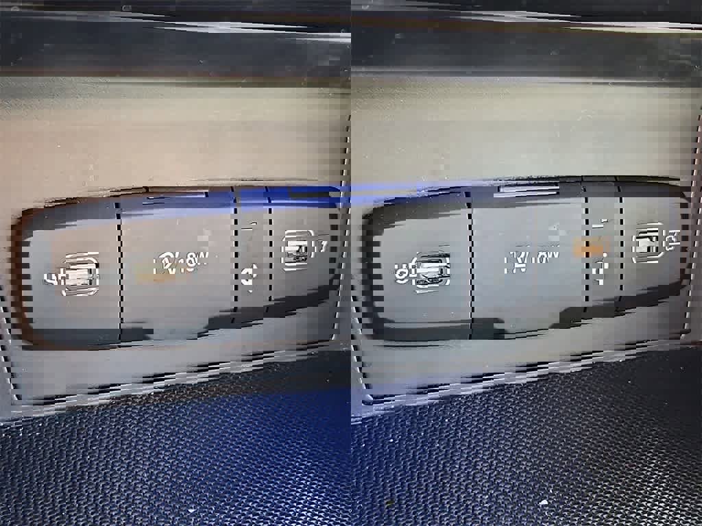 Used 2024 Hyundai Tucson Limited image 27