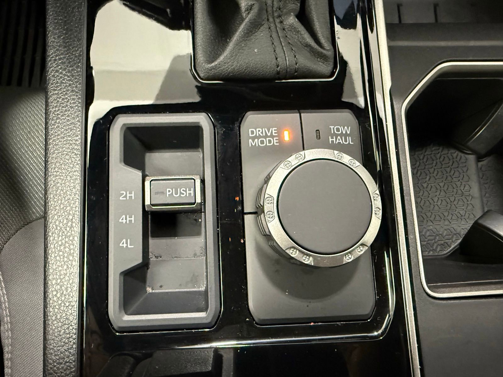 Used 2025 Toyota Tundra SR5 w/ SR5 Convenience Package image 22