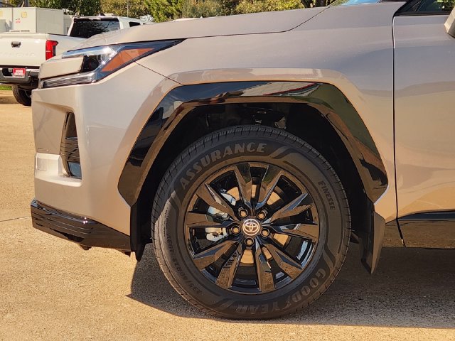 New 2026 Toyota RAV4 SE FWD image 5