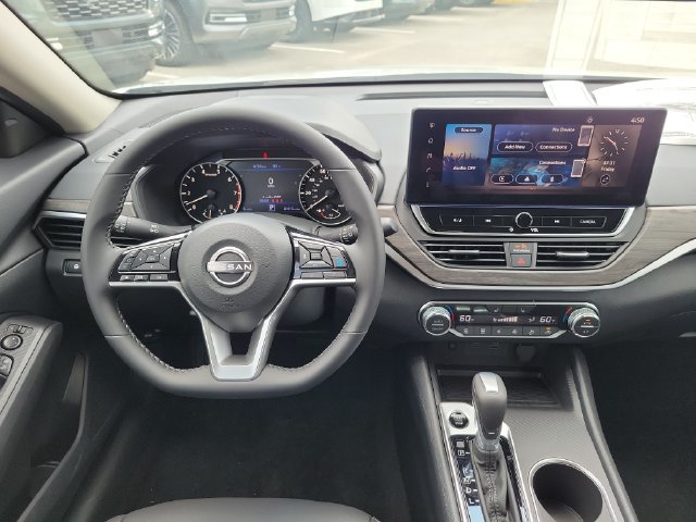 New 2026 Nissan Altima 2.5 SV w/ SV Premium Package FWD image 14