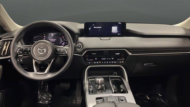 Used 2024 MAZDA CX-90 Plug-In Hybrid w/ Preferred AWD/4WD image 11