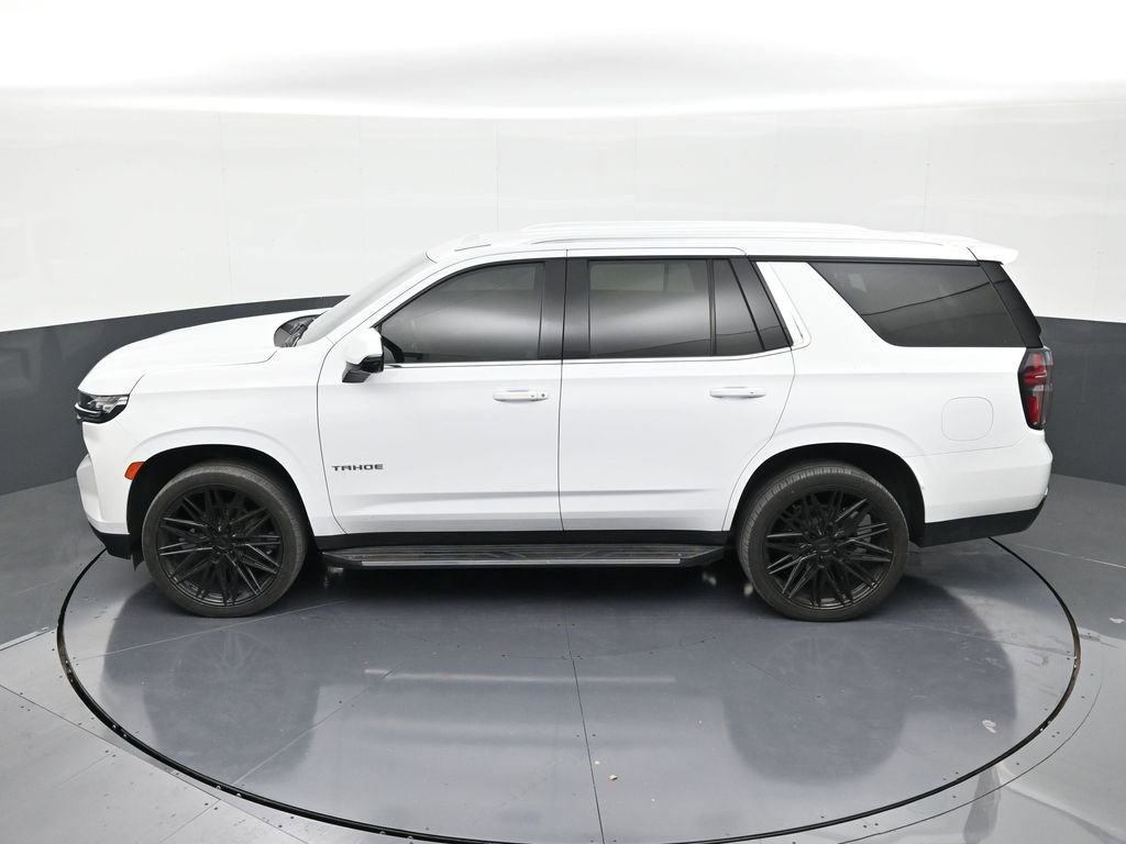 Used 2022 Chevrolet Tahoe LT w/ Luxury Package image 13