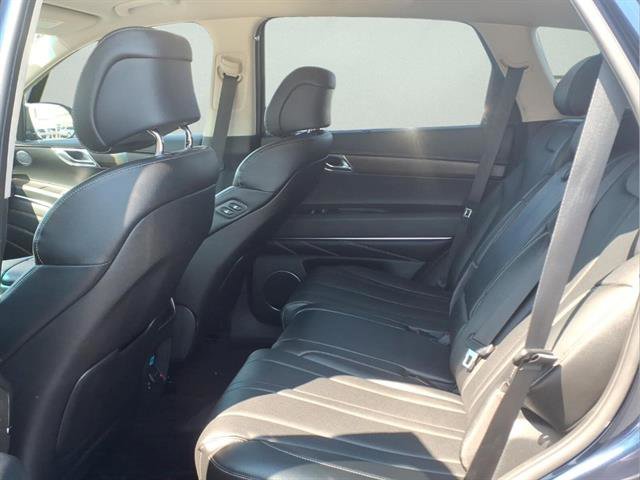 Used 2024 Genesis GV80 2.5T image 13