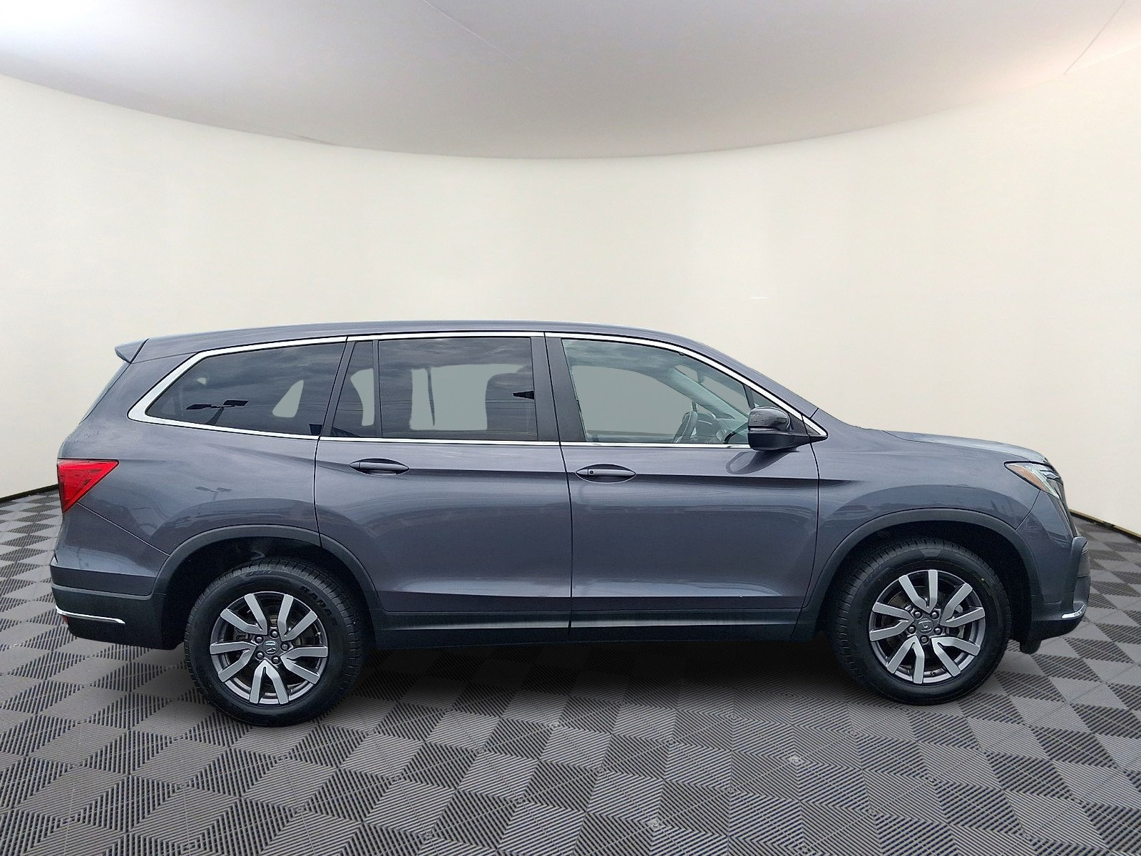 Used 2021 Honda Pilot EX image 8