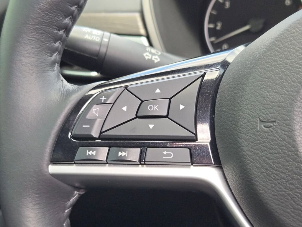 Used 2024 Nissan Altima 2.5 SL image 26