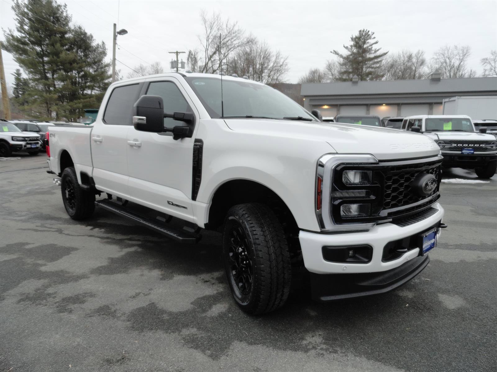 New 2026 Ford F350 Lariat w/ Black Appearance Package image 3