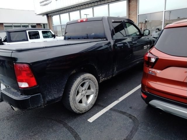 Used 2017 RAM 1500 Express AWD/4WD image 8