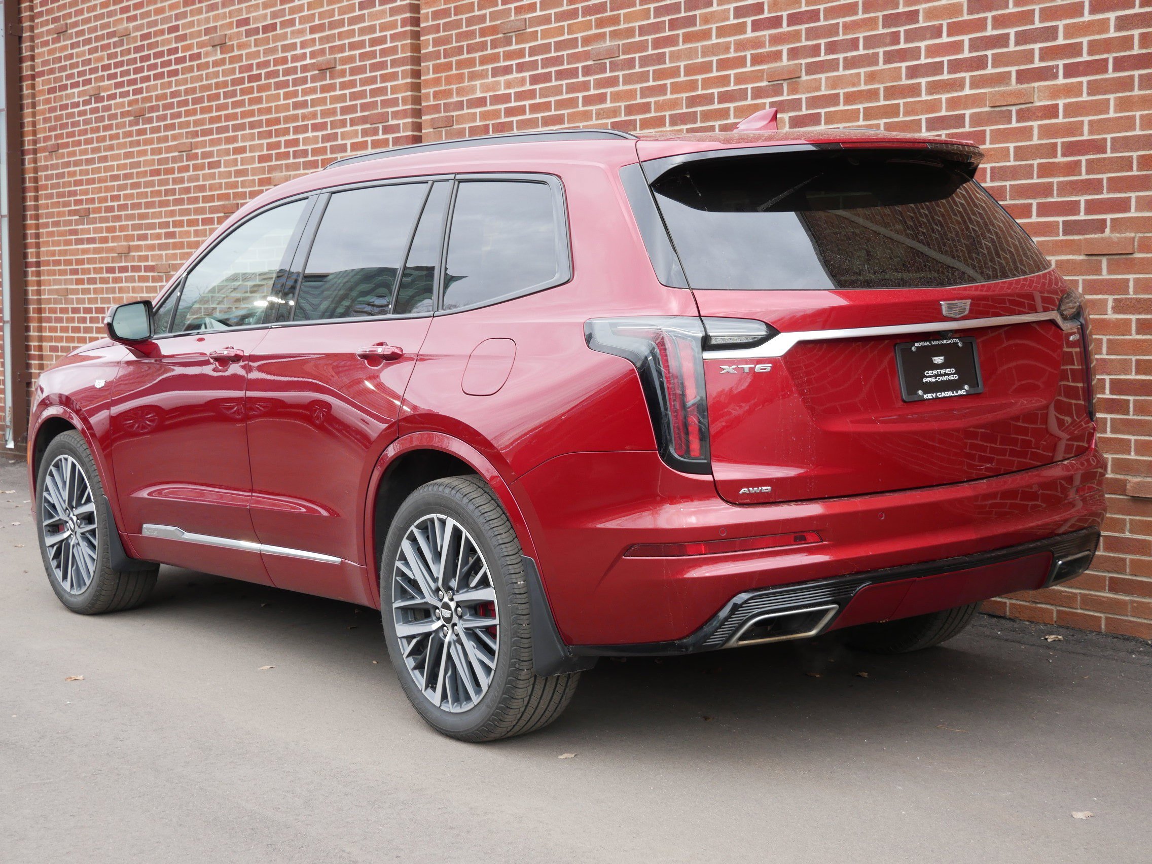 Certified 2023 Cadillac XT6 Sport w/ LPO, Floor Liner Package AWD/4WD image 3