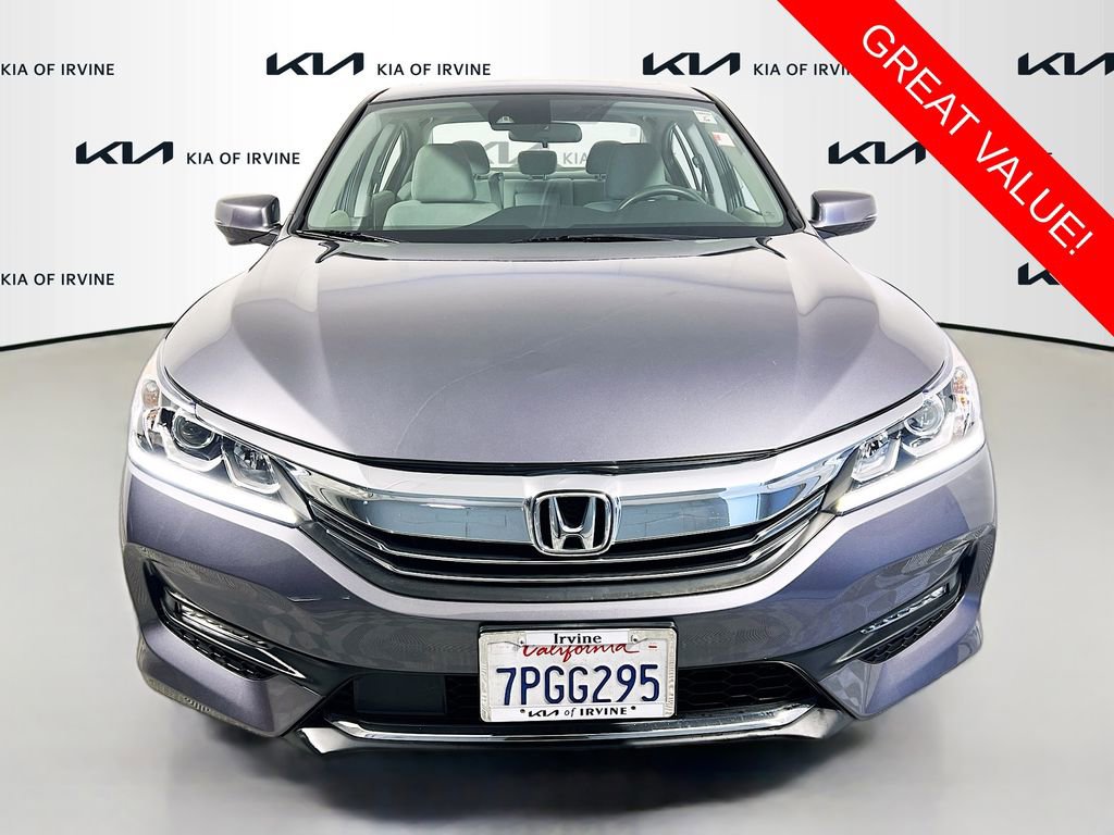Used 2016 Honda Accord EX image 2