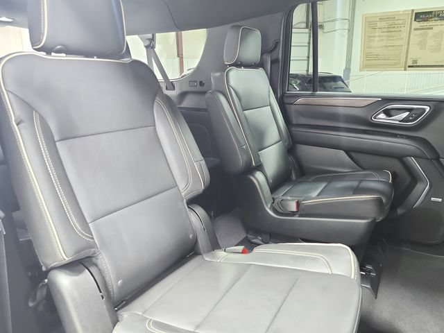 Used 2023 Chevrolet Suburban Premier AWD/4WD image 51