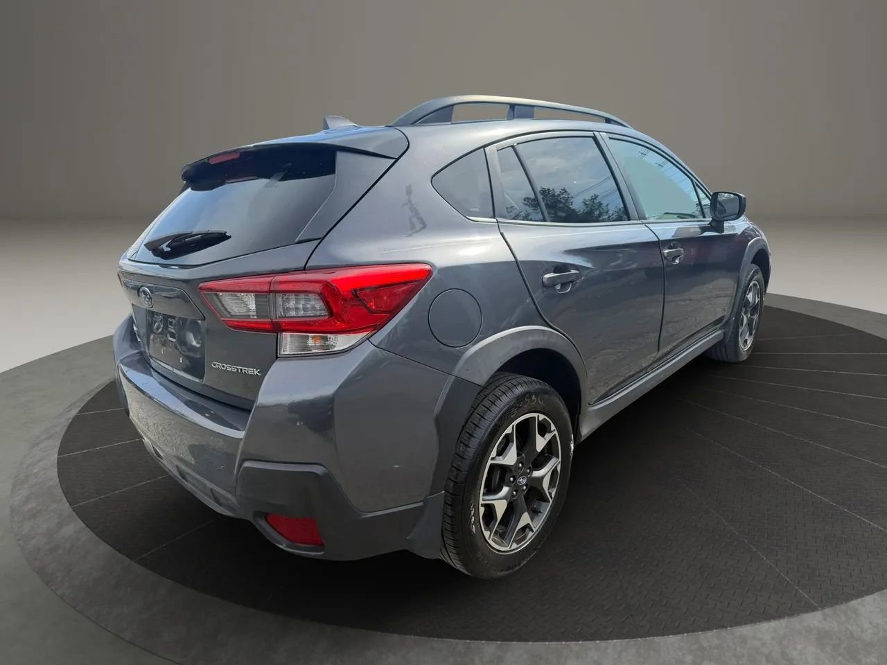 Used 2020 Subaru Crosstrek 2.0i Premium image 5