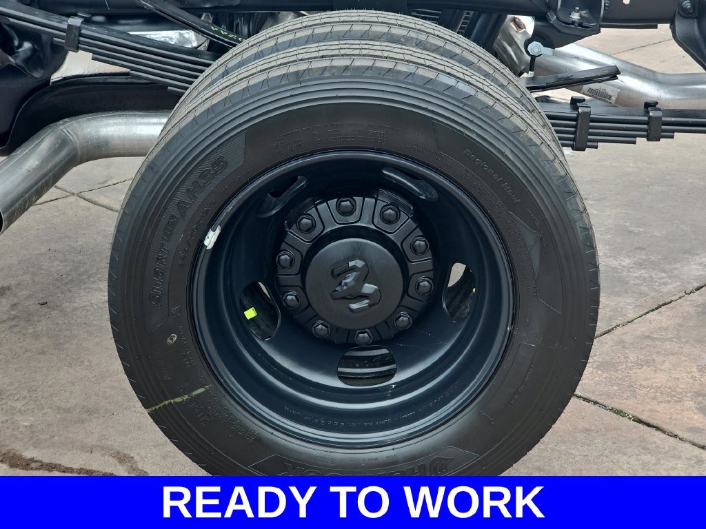 New 2026 RAM 4500 Tradesman RWD image 37