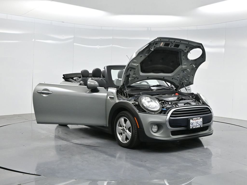 Used 2017 MINI Cooper Convertible image 41